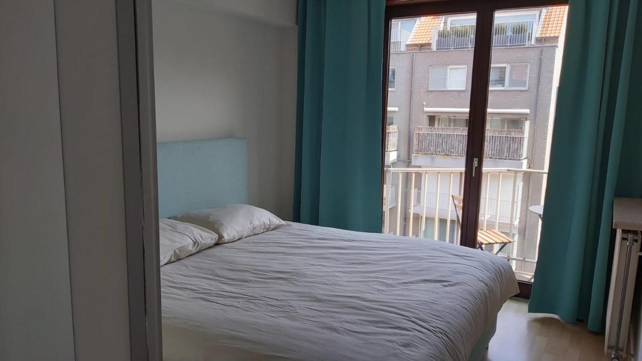 Appartement Met Zeezicht Op Het Van Bunnenplein Knokke-Heist Esterno foto